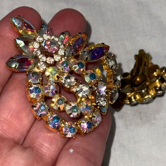 Vintage Estate Unsigned Brooch And Earrings Set Aurora Borealis And Rhinestones - Picture 13 of 13